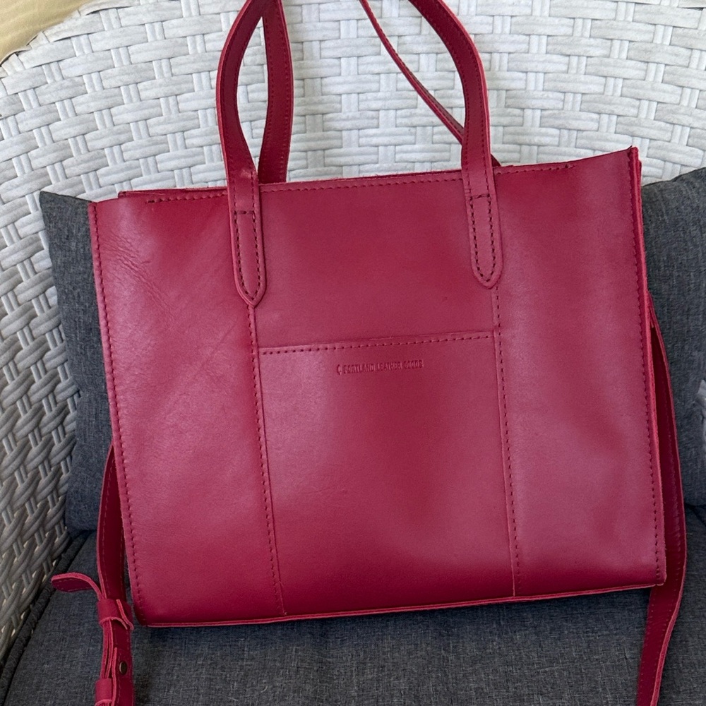 Portland leather- berry good east west Lola Bag - Classic Women's Shoulder Bag